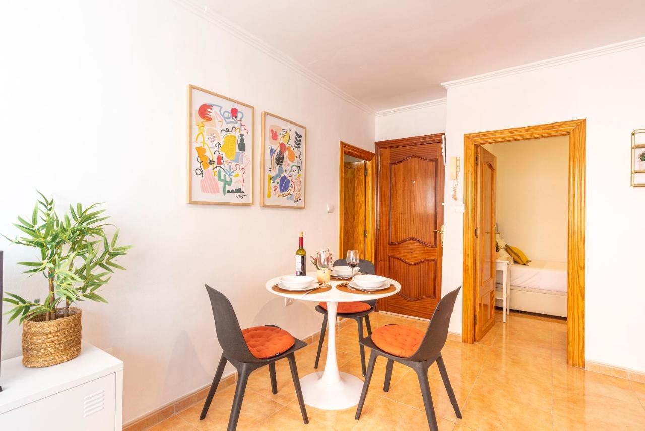 Apartamento Santa Marta 5 Малага Екстер'єр фото