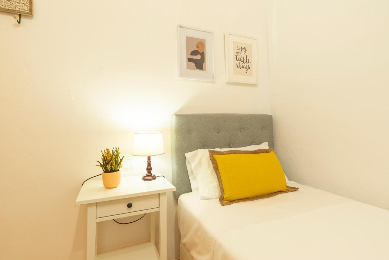 Apartamento Santa Marta 5 Малага Екстер'єр фото