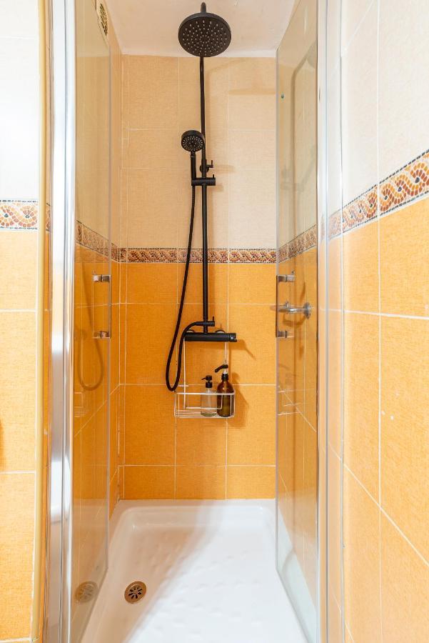 Apartamento Santa Marta 5 Малага Екстер'єр фото