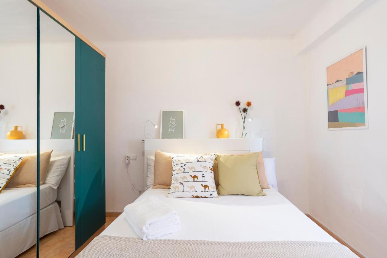 Apartamento Santa Marta 5 Малага Екстер'єр фото